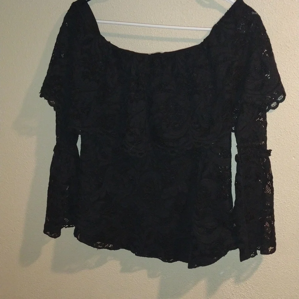 Black Lace Bell Sleeve Open Shoulder Dress Top M